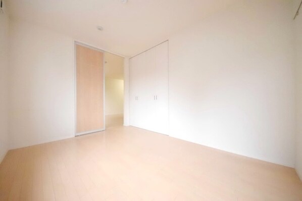 ブルーステラ国立の物件内観写真